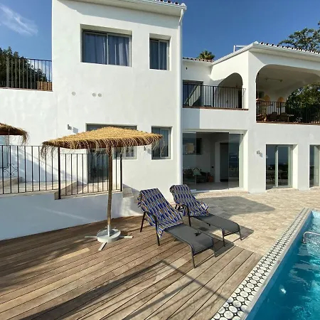 Apartment Finca Vista 6 Bedrooms Modern Villa In Marbella