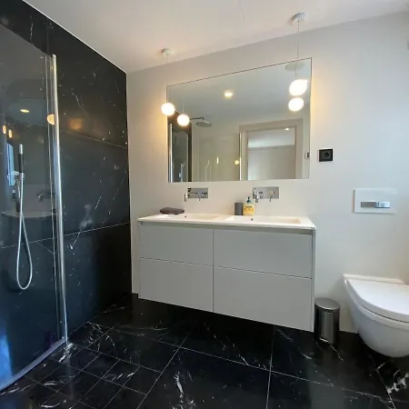 Apartment Finca Vista 6 Bedrooms Modern Villa In Marbella *